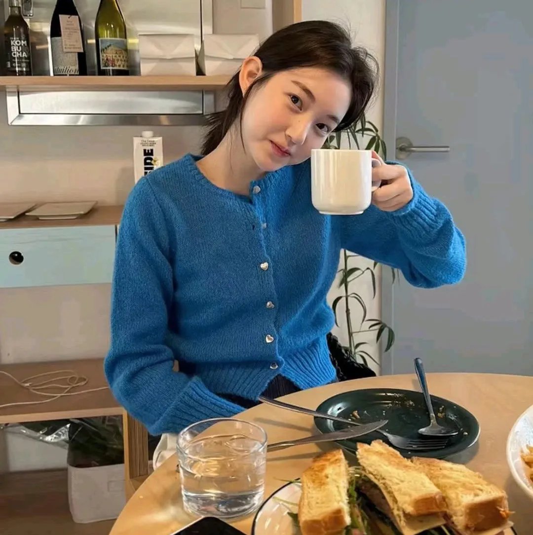 捷运上的女孩